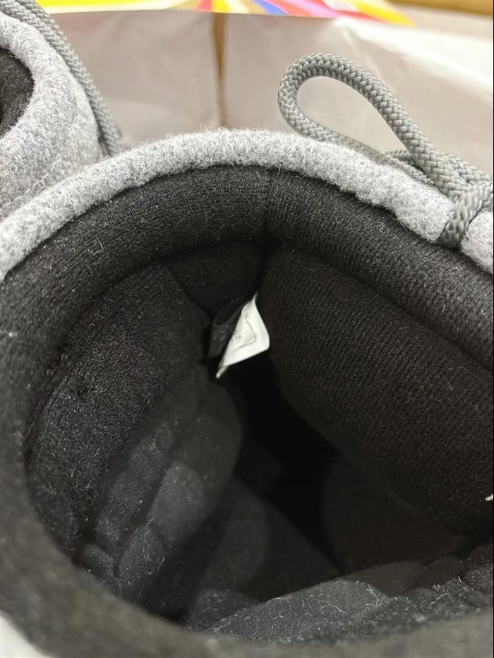 20251128164347660 300